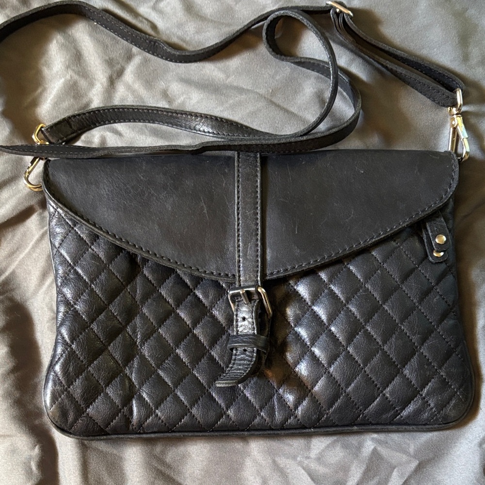 Roots Black Quilted Women's Bag